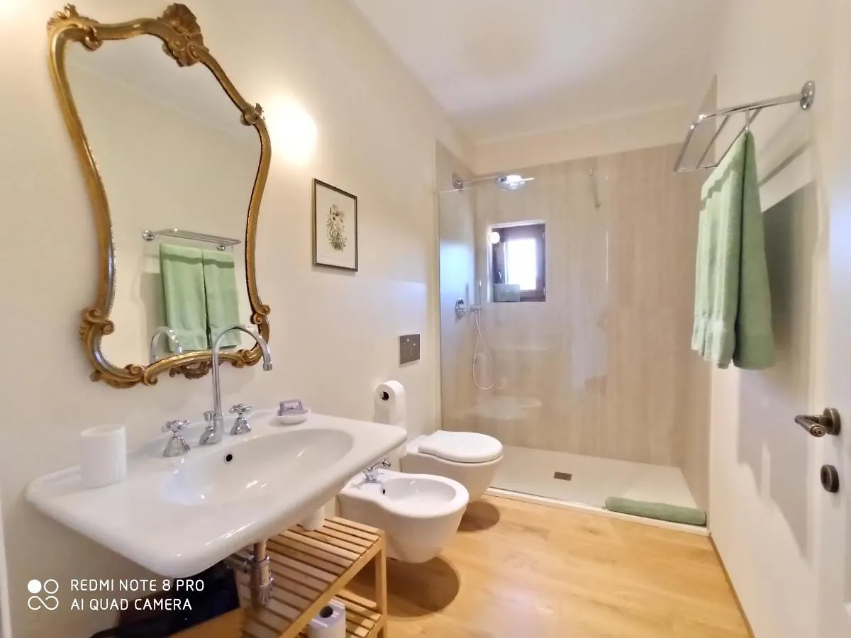 Country house Villa Di Campagna Santa Giulia Carbonifera
